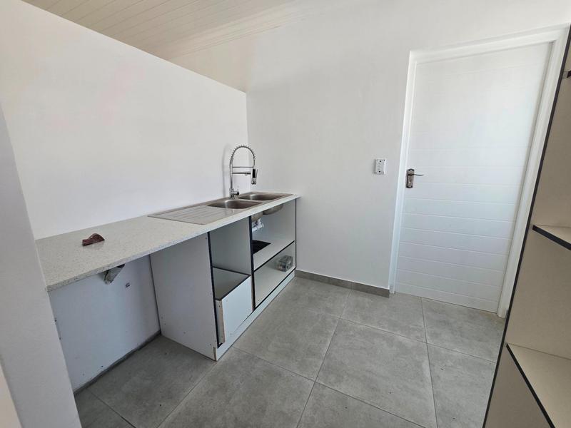 3 Bedroom Property for Sale in Britannia Bay Western Cape